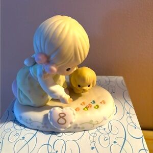 Precious Moments 8th birthday figurine excellent condition with box